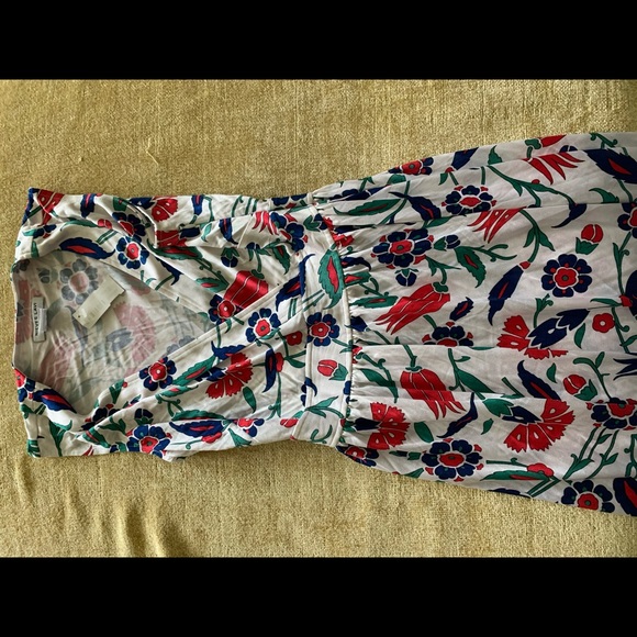 Flower dress - Picture 2 of 4